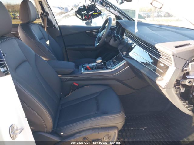 WA1BVBF10PD013429 Audi Q8 Premium Plus