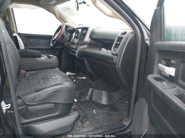 2019 RAM 2500 TRADESMAN 4X4 6'4 BOX VIN: 3C6UR5CL5KG661748