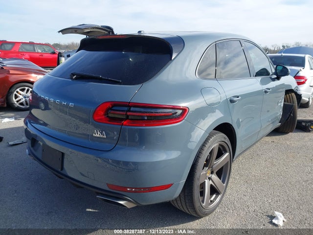 2018 PORSCHE MACAN WP1AA2A54JLB08286 Photo 3