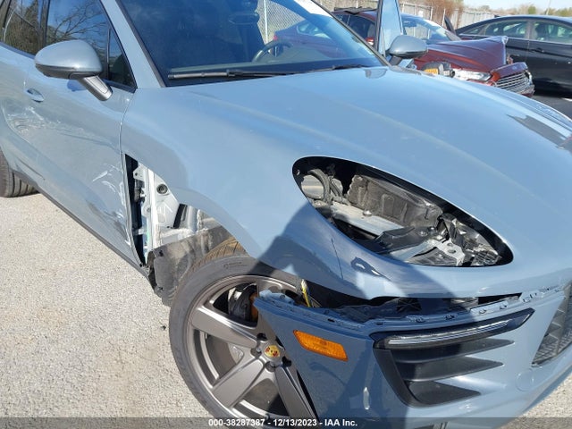 2018 PORSCHE MACAN WP1AA2A54JLB08286 Photo 5