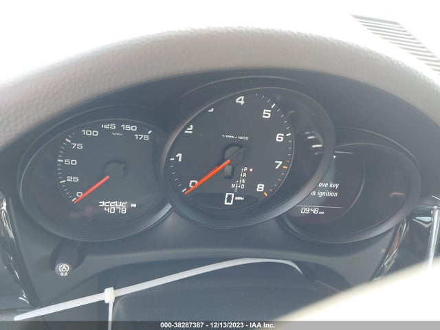 2018 PORSCHE MACAN WP1AA2A54JLB08286 Photo 6
