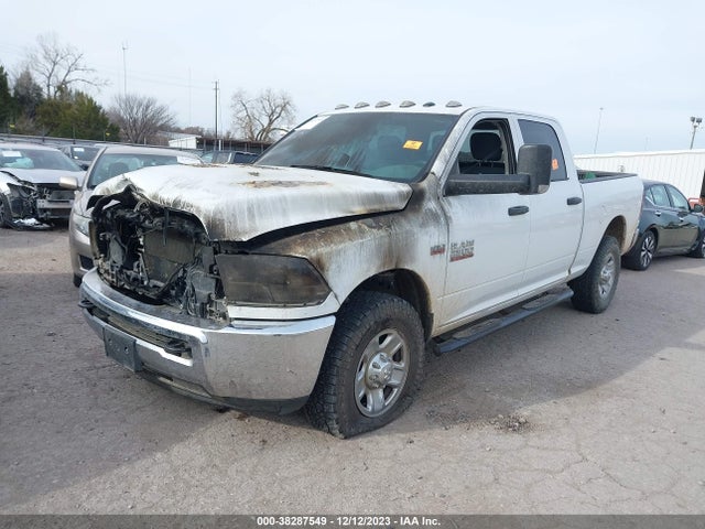 RAM 2500 Tradesman  4x2 64 Box 2018 3C6UR4CJ3JG343649 Image 2