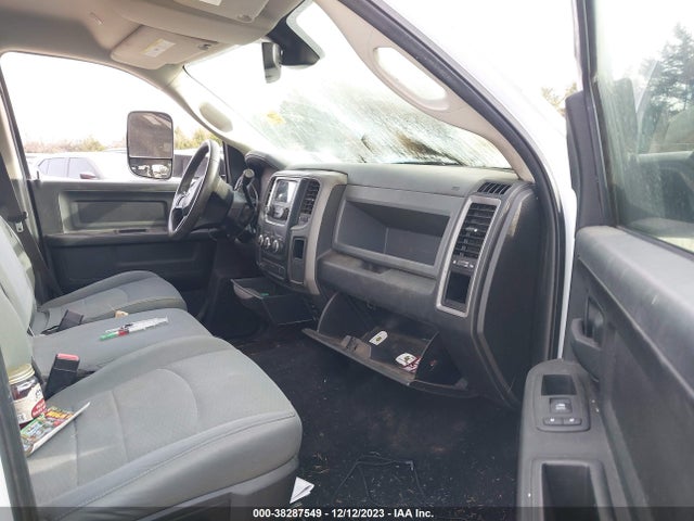RAM 2500 Tradesman  4x2 64 Box 2018 3C6UR4CJ3JG343649 Image 5