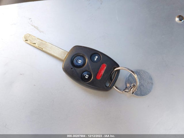 2012 HONDA CIVIC LX VIN: 19XFB2F57CE355486
