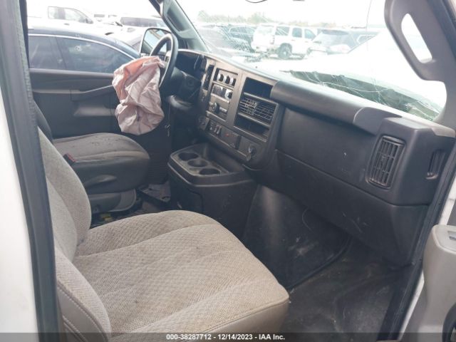 1GTW7AFF9H1909769 GMC Savana 2500 Work Van