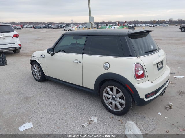 2013 MINI HARDTOP WMWSV3C52DT391155 Photo 2
