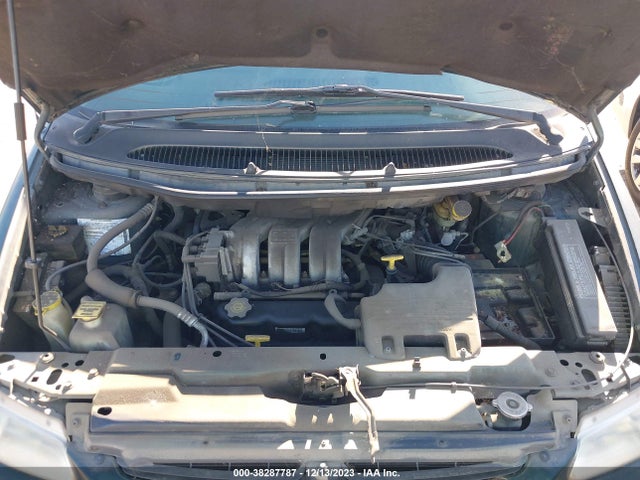 1998 DODGE GRAND CARAVAN SE VIN: 2B4GP44RXWR520261