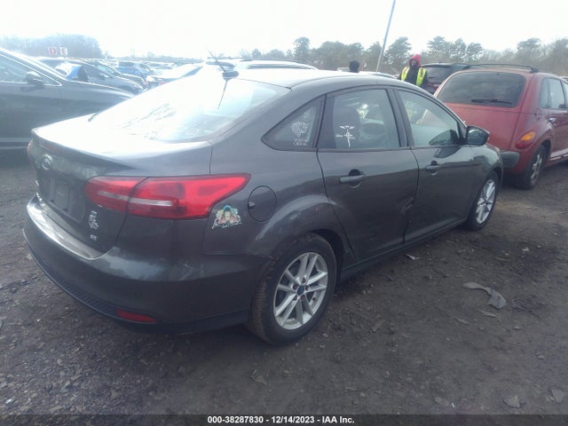 2015 FORD FOCUS SE VIN: 1FADP3F21FL264008