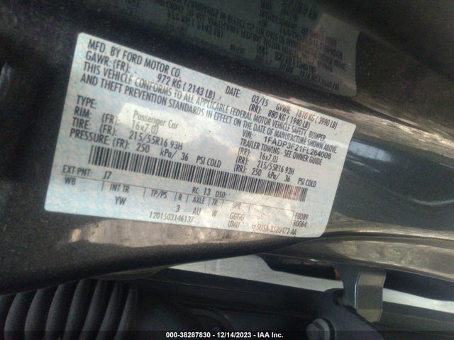 2015 FORD FOCUS SE VIN: 1FADP3F21FL264008
