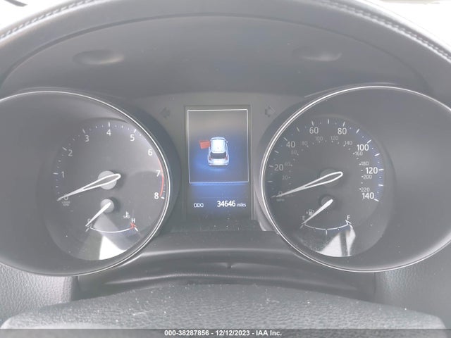Toyota C-HR XLE 2018 NMTKHMBX3JR003698 Image 7