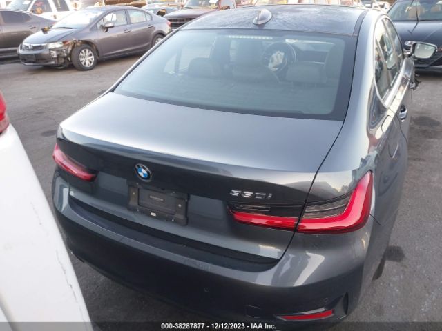 WBA5R1C5XKAJ98444 BMW 330I