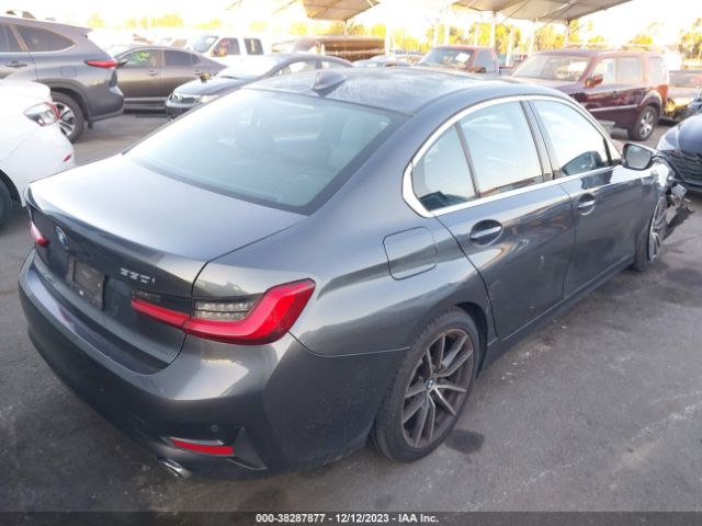 WBA5R1C5XKAJ98444 BMW 330I