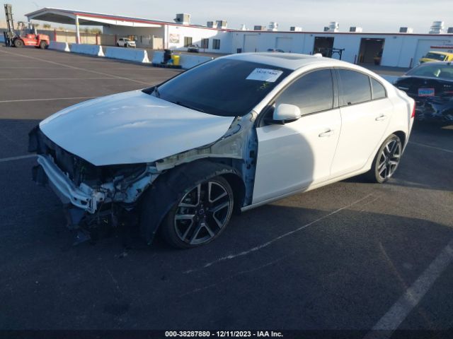YV126MFL9J2454103 Volvo S60 T5 Dynamic