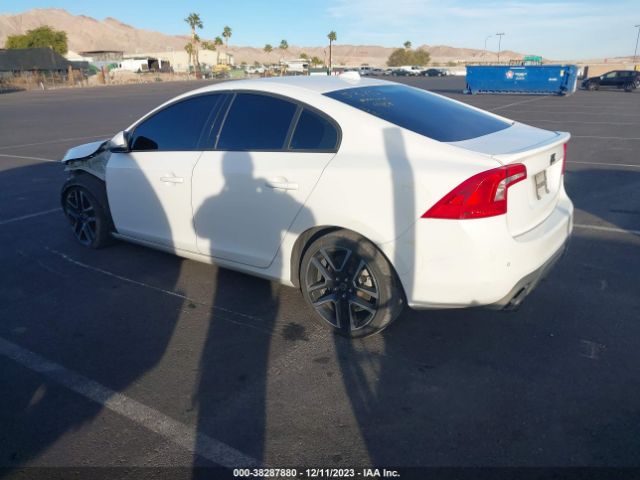 YV126MFL9J2454103 Volvo S60 T5 Dynamic