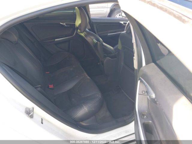 YV126MFL9J2454103 Volvo S60 T5 Dynamic