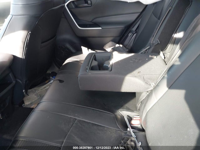 Toyota RAV4 LE 2019 2T3H1RFV8KW052966 Image 8