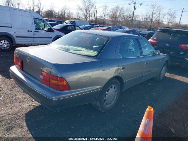 1997 LEXUS LS 400 LUXURY SDN JT8BH28F7V0086306 Photo 3
