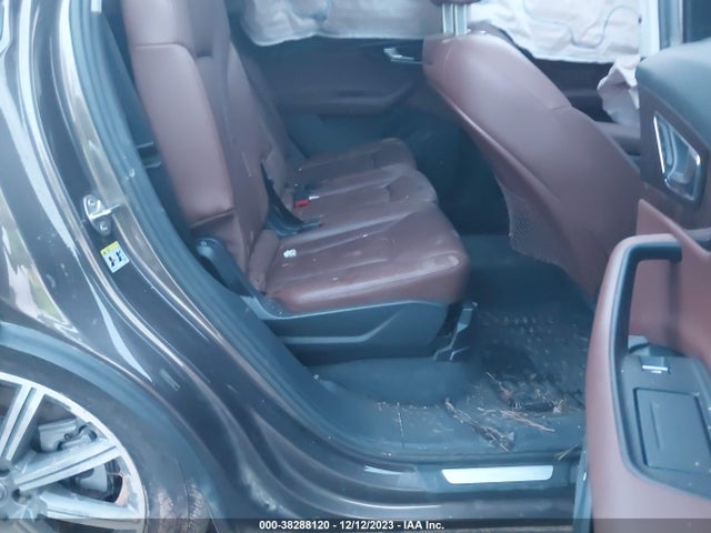 2018 AUDI Q7 3.0T PREMIUM VIN: WA1VAAF78JD020109
