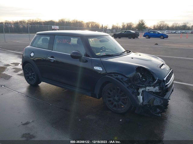 2016 MINI COOPER HARDTOP WMWXP7C53G2C60823