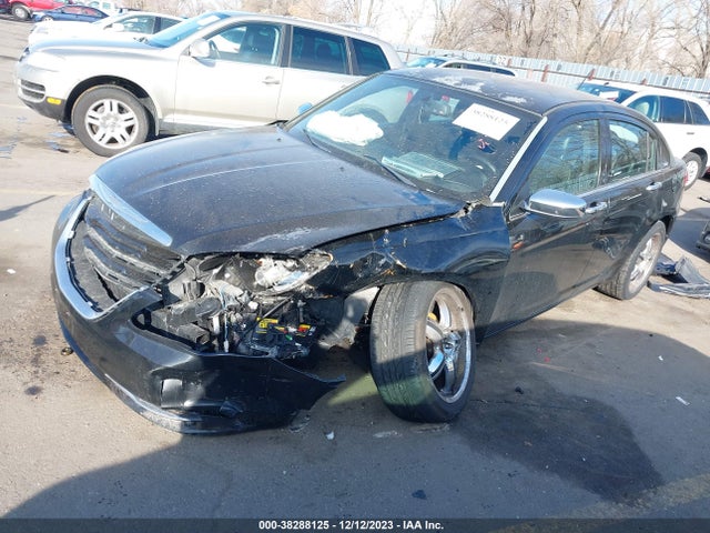 Chrysler 200 Limited 2014 1C3CCBCG3EN100312 Image 2
