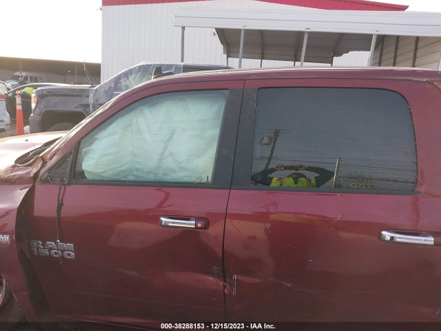 2017 RAM 1500 SLT VIN: 3C6RR7LTXHG593876