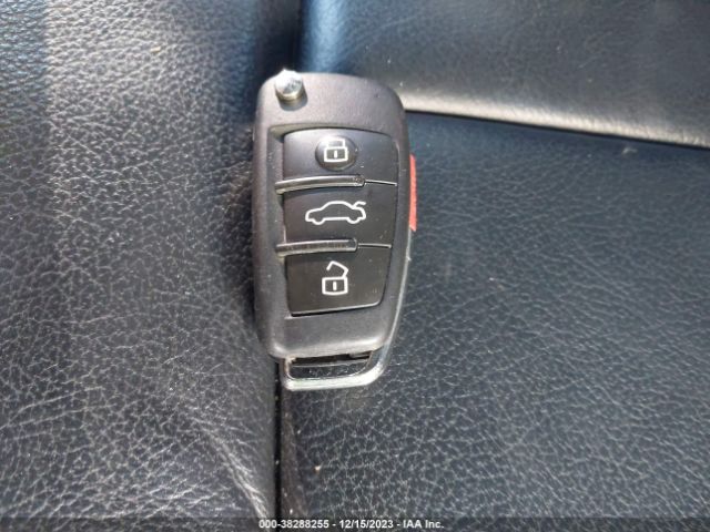 2018 AUDI A3 WAUB8GFF7J1012189 Photo 10