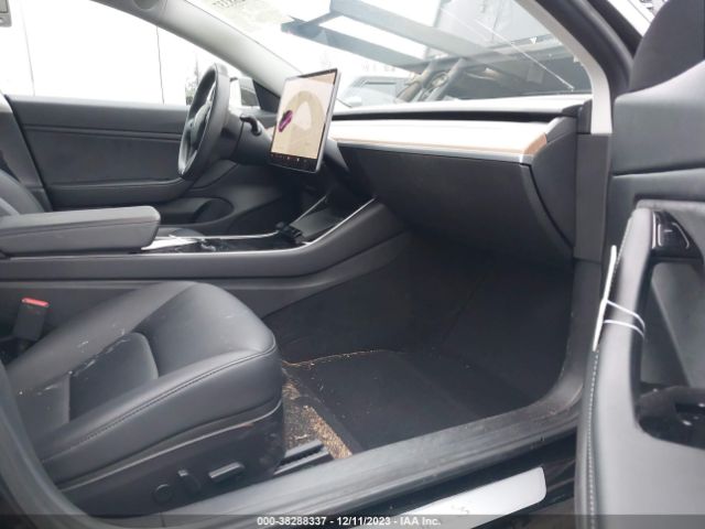 5YJ3E1EAXJF156815 Tesla Model 3 Long Range/mid Range