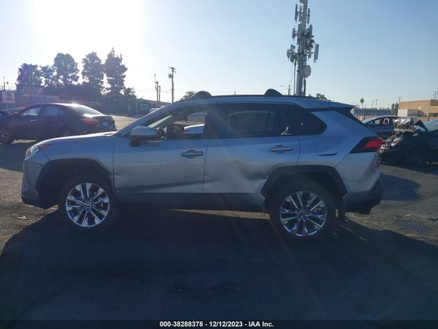 2021 TOYOTA RAV4 XLE PREMIUM VIN: 2T3C1RFV8MC163399