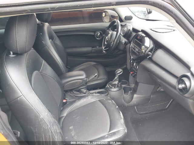 2015 MINI HARDTOP WMWXM5C51FT939718 Photo 4