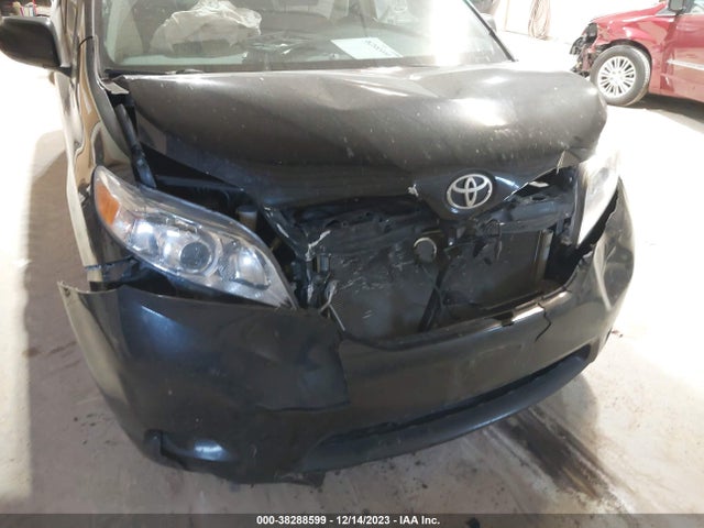 Toyota Sienna Xle 7 Passenger 2015 5TDDK3DC2FS109907 Image 6