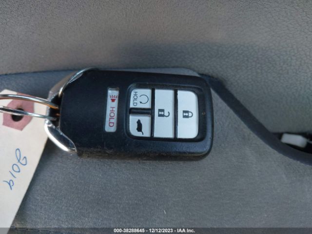 5J6RW2H59KA006579 Honda CR-V EX