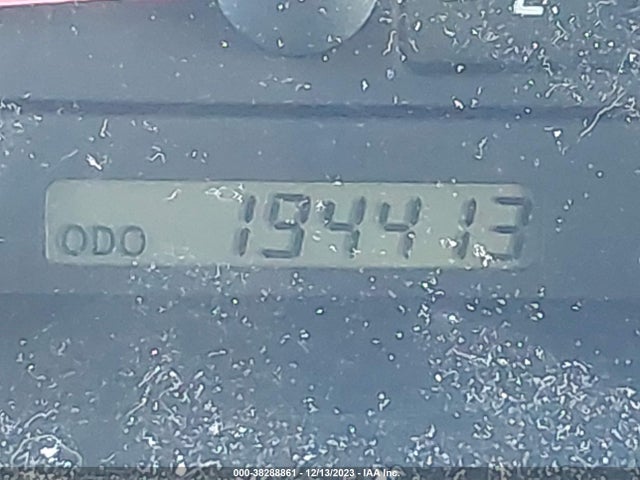 2004 TOYOTA CAMRY XLE VIN: 4T1BE30K34U334644