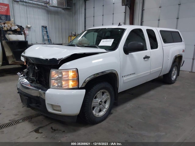 2007 CHEVROLET SILVERADO 1500 LT1 VIN: 1GCEK19077Z572262