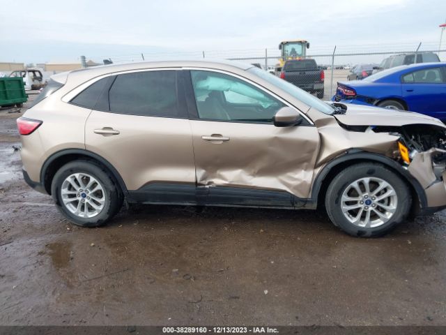 1FMCU0G6XLUA37061 Ford ESCAPE SE