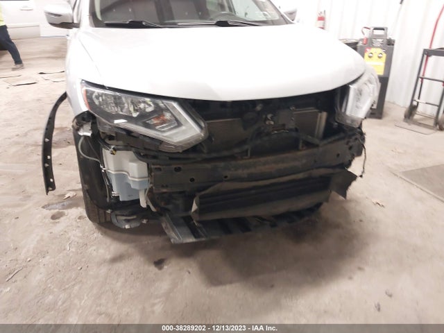 Nissan ROGUE SV 2018 KNMAT2MV1JP524764 Image 6