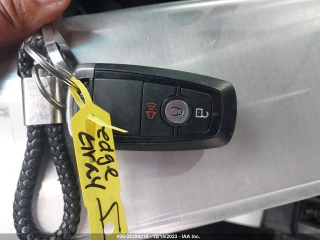 2FMPK3G9XLBA10516 Ford EDGE SE