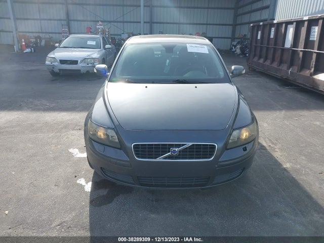 2007 VOLVO S40 2.4I VIN: YV1MS382372281951