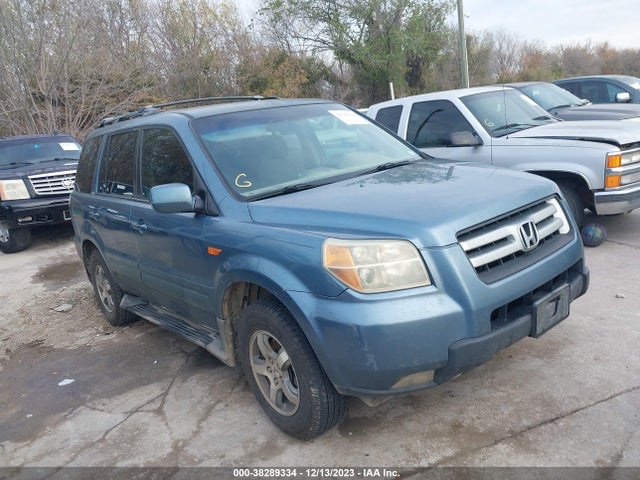 2006 HONDA PILOT EX VIN: 5FNYF28496B007673