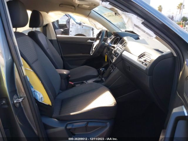 2020 VOLKSWAGEN TIGUAN 3VV1B7AX2LM008686 Photo 4
