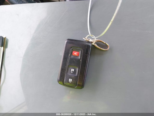 2008 TOYOTA PRIUS BASE (CVT-E) VIN: JTDKB20UX83344334