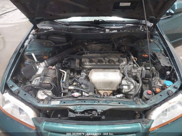 2002 HONDA ACCORD SDN EX/EX W/LEATHER/SE VIN: 1HGCG66872A055438