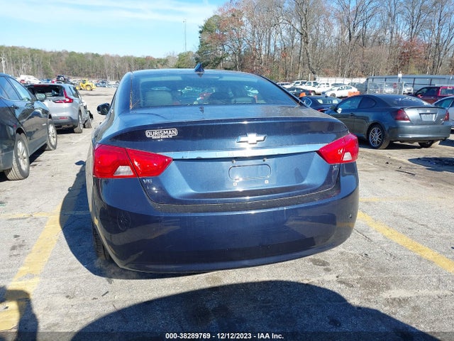 Chevrolet IMPALA 1LT 2018 2G1105S31J9174779 Image 16