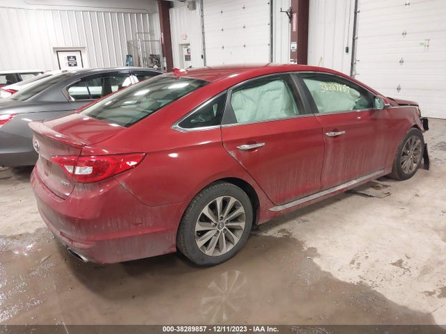2015 HYUNDAI SONATA SPORT VIN: 5NPE34AF1FH214773
