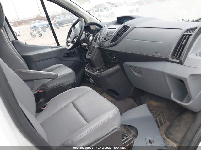 Ford Transit-150 2016 1FTYE1ZM8GKA76242 Image 5