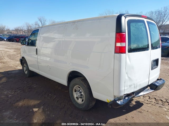 Chevrolet Express 2500 Work Van 2016 1GCWGAFF9G1159742 Image 3