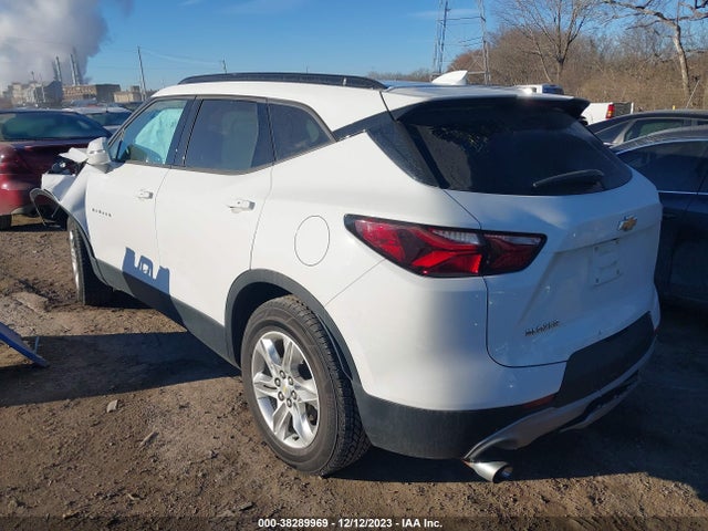 Chevrolet Blazer 2019 3GNKBBRAXKS657739 Image 3