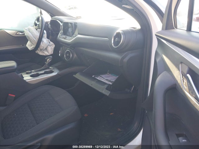 Chevrolet Blazer 2019 3GNKBBRAXKS657739 Image 5