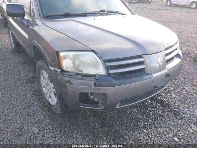 2004 MITSUBISHI ENDEAVOR 4A4MN21S94E074890 Photo 5