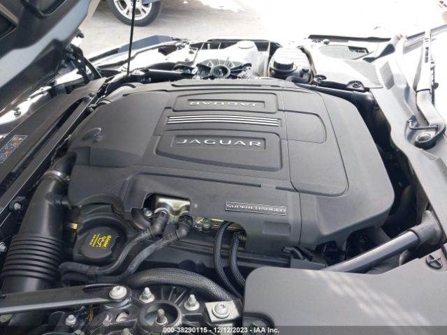 2017 JAGUAR F-TYPE SAJWA6ET3H8K42860 Photo 9