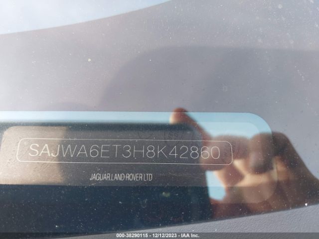 2017 JAGUAR F-TYPE SAJWA6ET3H8K42860 Photo 8